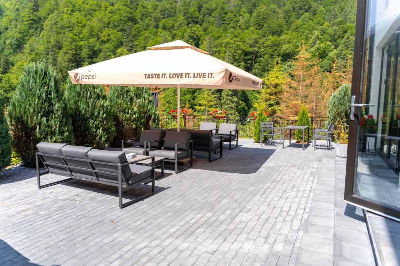 Piscul Negru Hotel - Transfagarasan Cumpăna Esterno foto